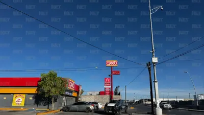 Roban Oxxo cerca del Parque Central durante la madrugada