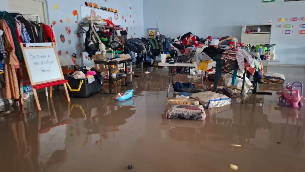 Inundación y derrumbe de barda afectan a Casa Hogar El Manantial