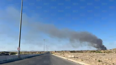 Deja incendio olor a plástico quemado en varias colonias; humo llega a El Paso