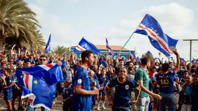Celebró Cabo Verde hasta la madrugada tras histórico empate ante España