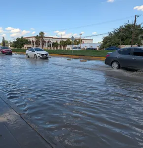 Persisten encharcamientos en eje vial por lluvias de hace una semana