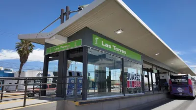Instalan módulo móvil de JuárezBus en estación Las Torres