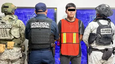 Detienen a hombre señalado como distribuidor de droga en Urbivilla del Cedro