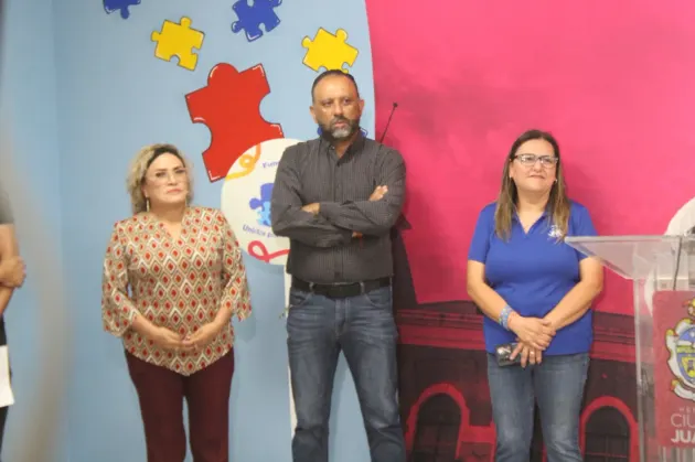 Desde el Centro de Autismo, alcalde informa sobre obras del Presupuesto Participativo