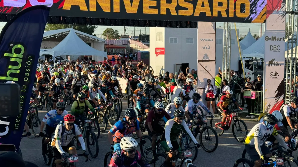 Arranca carrera Chupacabras 2026 con mil 875 ciclistas nacionales e internacionales