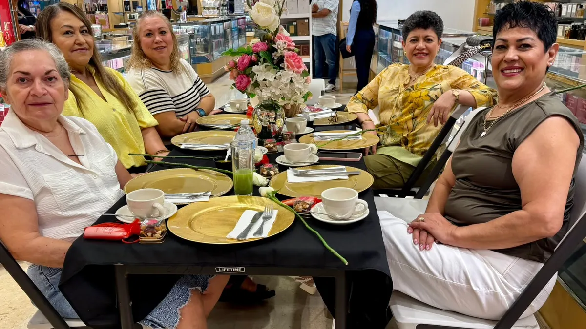 Consiente Cimaco a sus clientas distinguidas en Juárez con desayuno, rifas y más