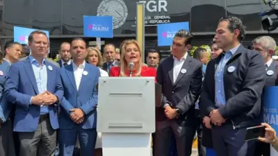 Acusa Maru persecución política antes de comparecer ante la FGR