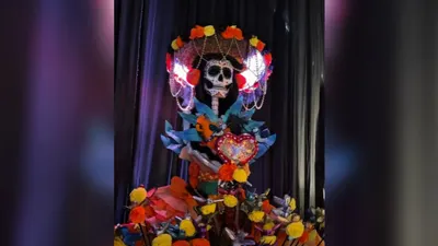 Invitan a recorrer exposición 'Raíces y Recuerdos Cempasúchil' en Parque Central