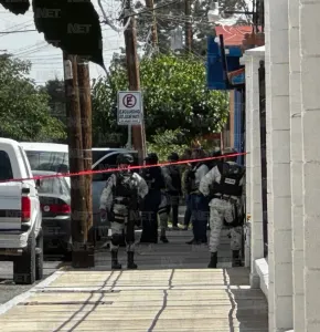 Operativo de AEI y GN en colonia Los Nogales genera cierre de calles