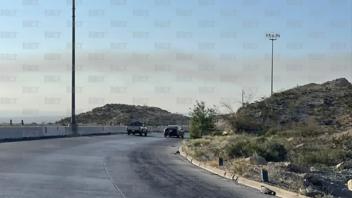 Deja incendio olor a plástico quemado en varias colonias; humo llega a El Paso