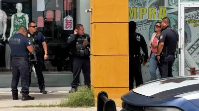 Detienen a empleada de centro cambiario por presunto autorrobo