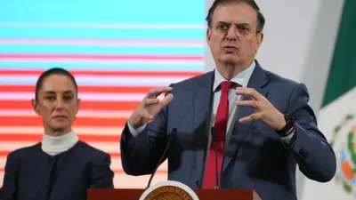 Afirma Ebrard que el T-MEC no está en riesgo de desaparecer