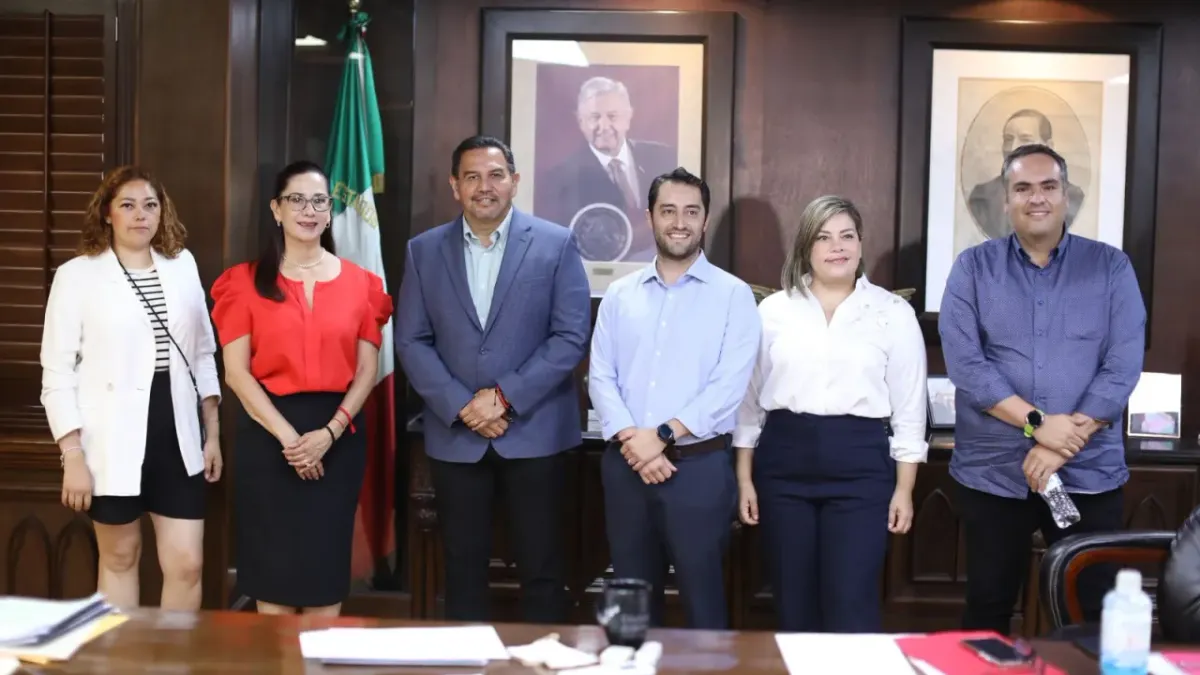 Se reúne Pérez Cuéllar con delegado del Infonavit