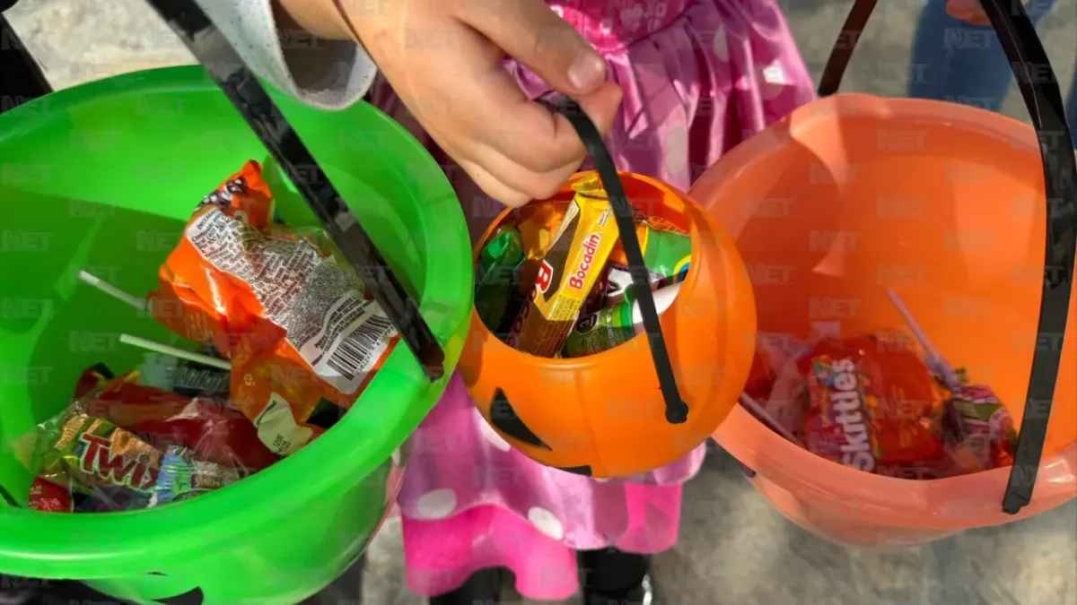 Halloween: Juarenses cruzan a El Paso para pedir dulces