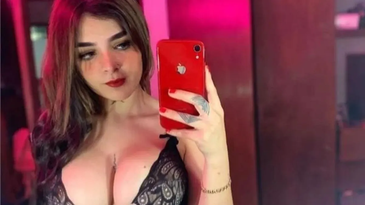 Así lucía Karely Ruiz antes de sus cirugías estéticas