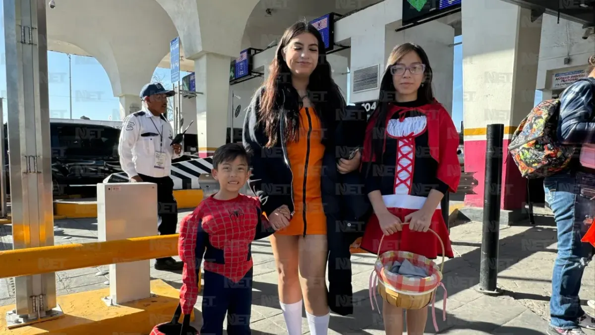 Halloween: Juarenses cruzan a El Paso para pedir dulces