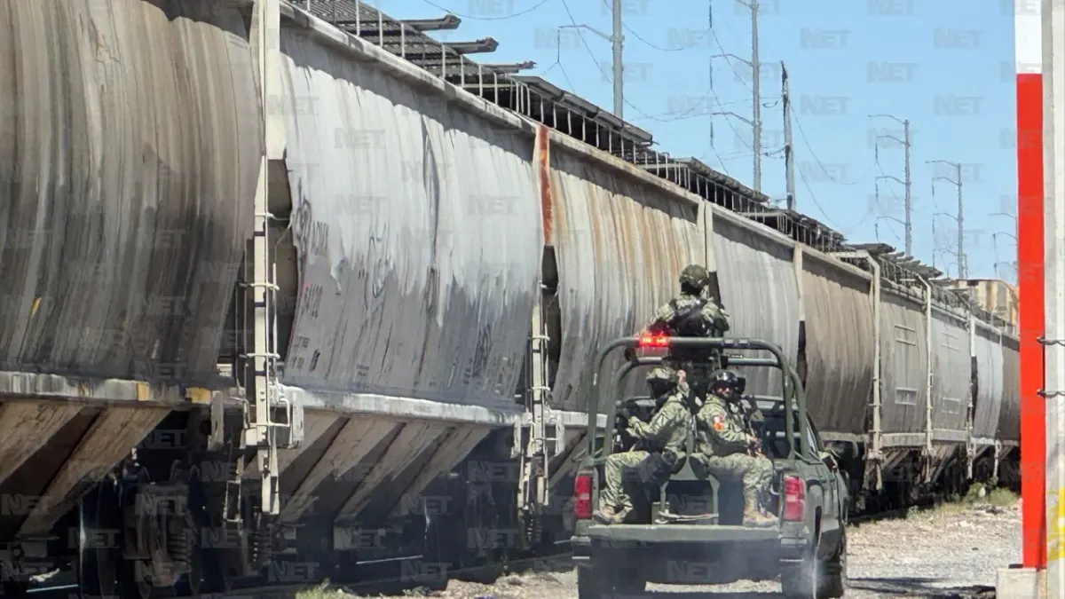 Encuentran armas abandonadas junto a las vías del tren