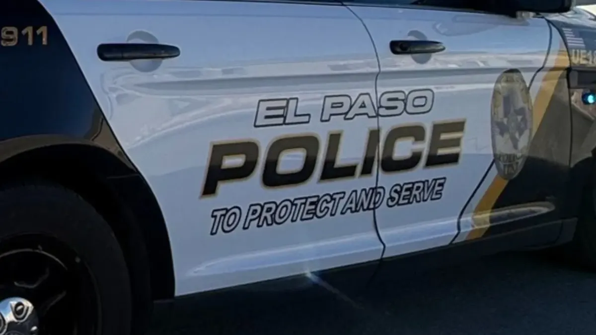 Muere Peatón atropellado en Clark Drive y Alameda Avenue en El Paso