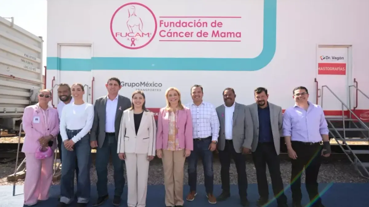 Recorre gobernadora los furgones del Dr. Vagón en Meoqui