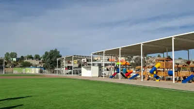 Reporta Municipio avances en obras deportivas del Mundial Social