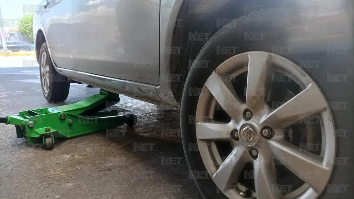 Da 10 mil a mecánico para reparar camioneta; la desmantela para vender partes