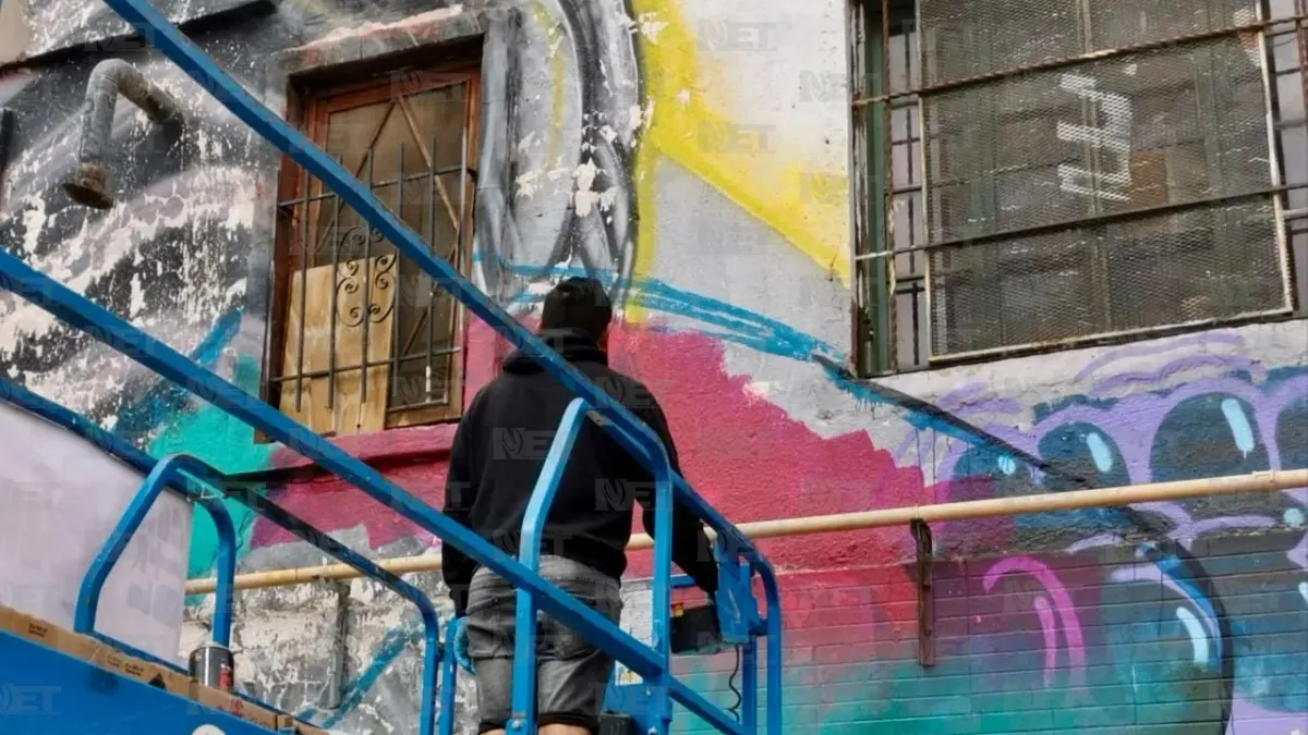 Pintó 'Spaik' su última obra en Ciudad Juárez