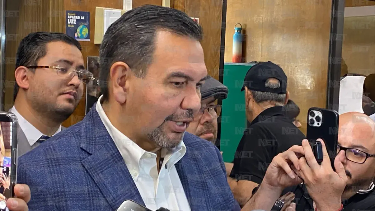 Defiende alcalde marcha de Morena y exige cuentas a gobernadora