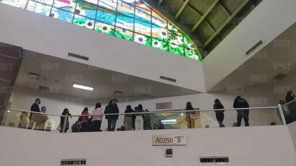 Encabeza gobernadora Mesa de Seguridad en Pueblito Mexicano