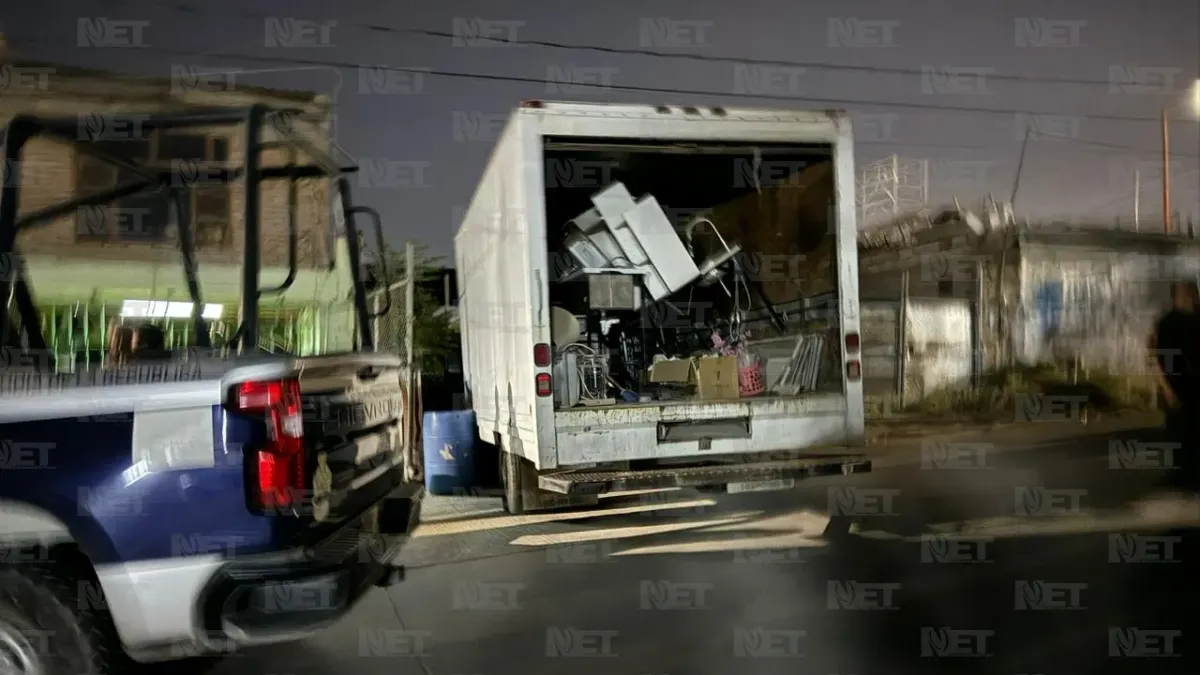 Vecinos heroicos frustran robo con grúa en La Cuesta