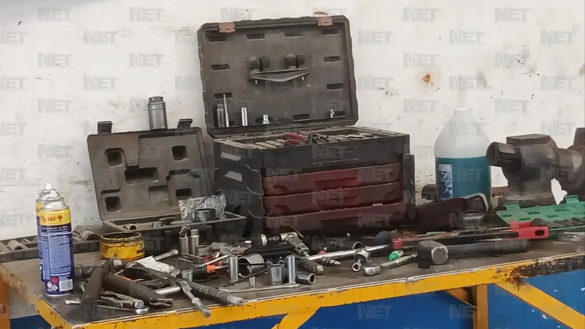 Da 10 mil a mecánico para reparar camioneta; la desmantela para vender partes