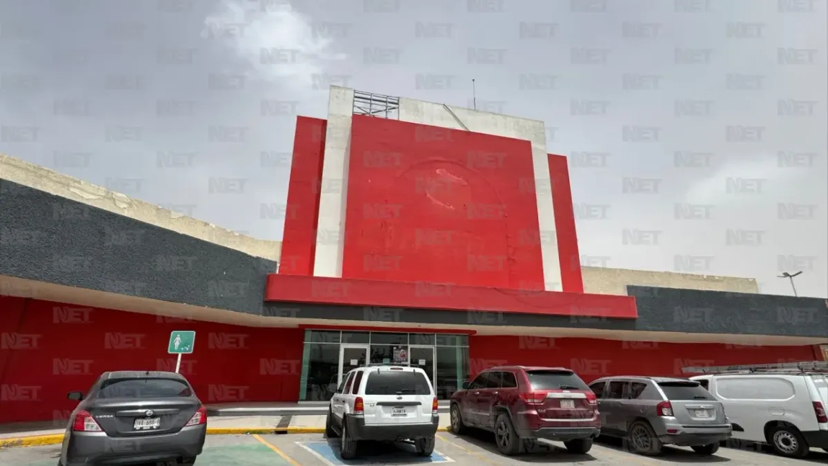 Desmantelan Cinemex Sanders tras años de servicio