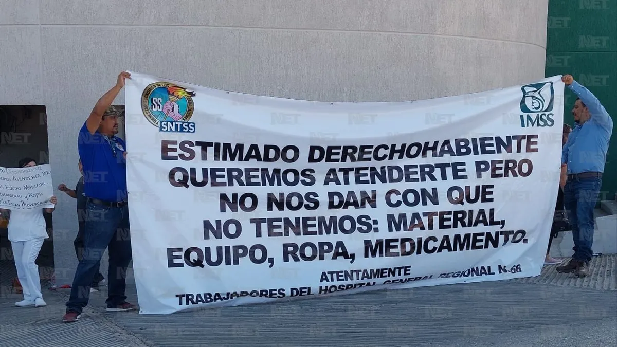 Personal de IMSS 66 protesta por falta de material y medicamentos