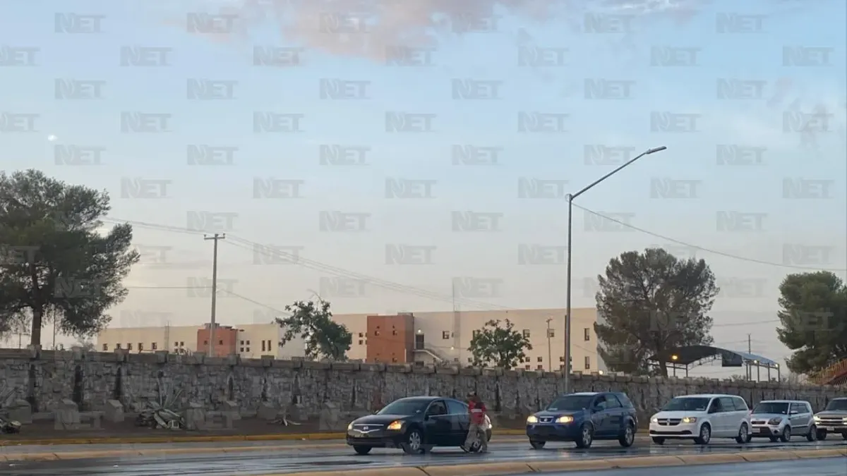 Así las filas para cruzar a El Paso