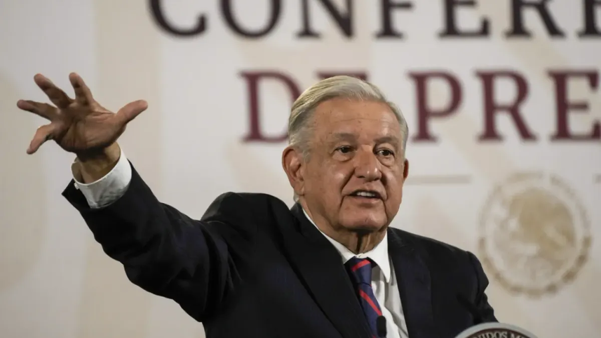 Admite AMLO desplazamiento de miles de personas por violencia en el sur del país