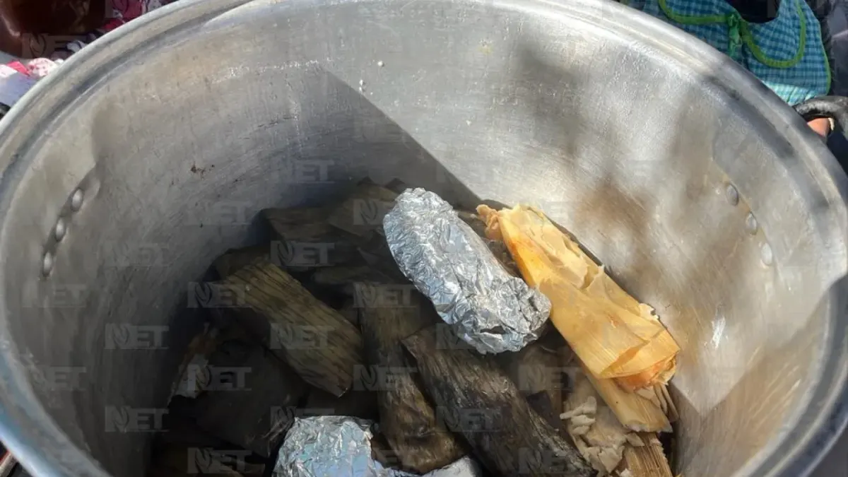 Disfrutan juarenses del Festival del Tamal