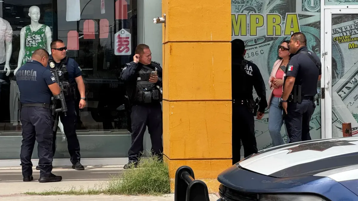 Detienen a empleada de centro cambiario por presunto autorrobo