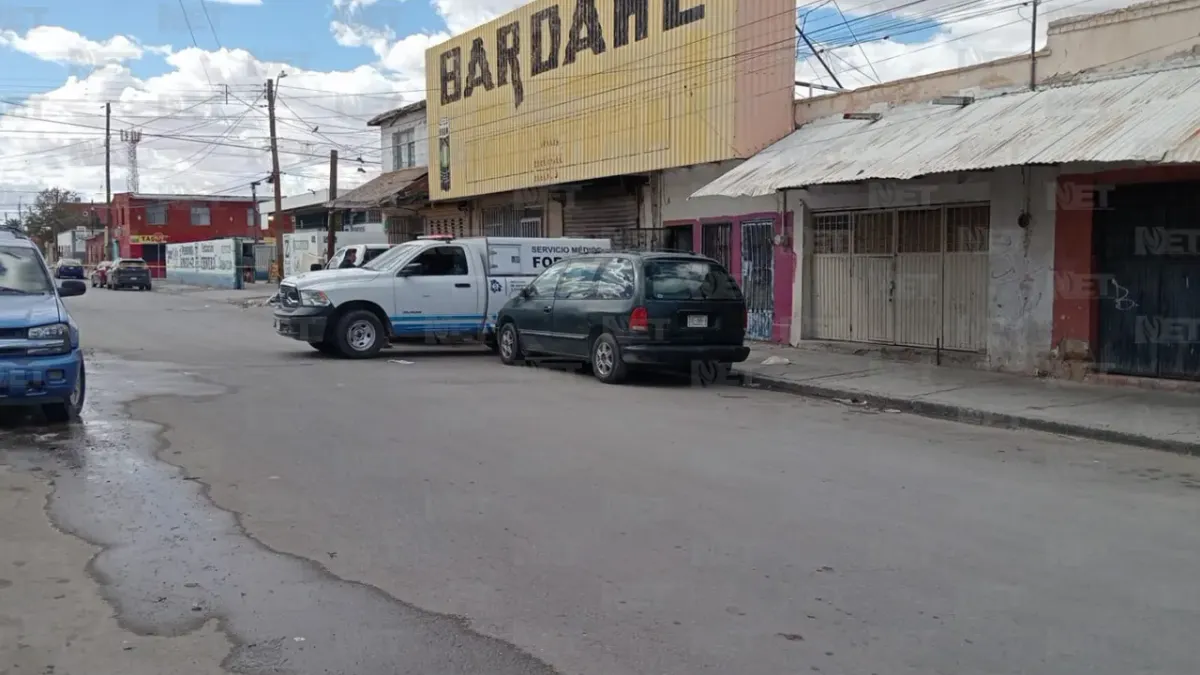 Desentierran tres cuerpos en la Zona Centro de Juárez