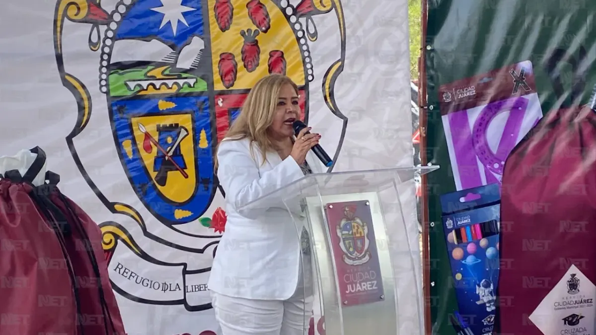 Quedaría fuera encargada de Educación tras cambios en gabinete de Cruz