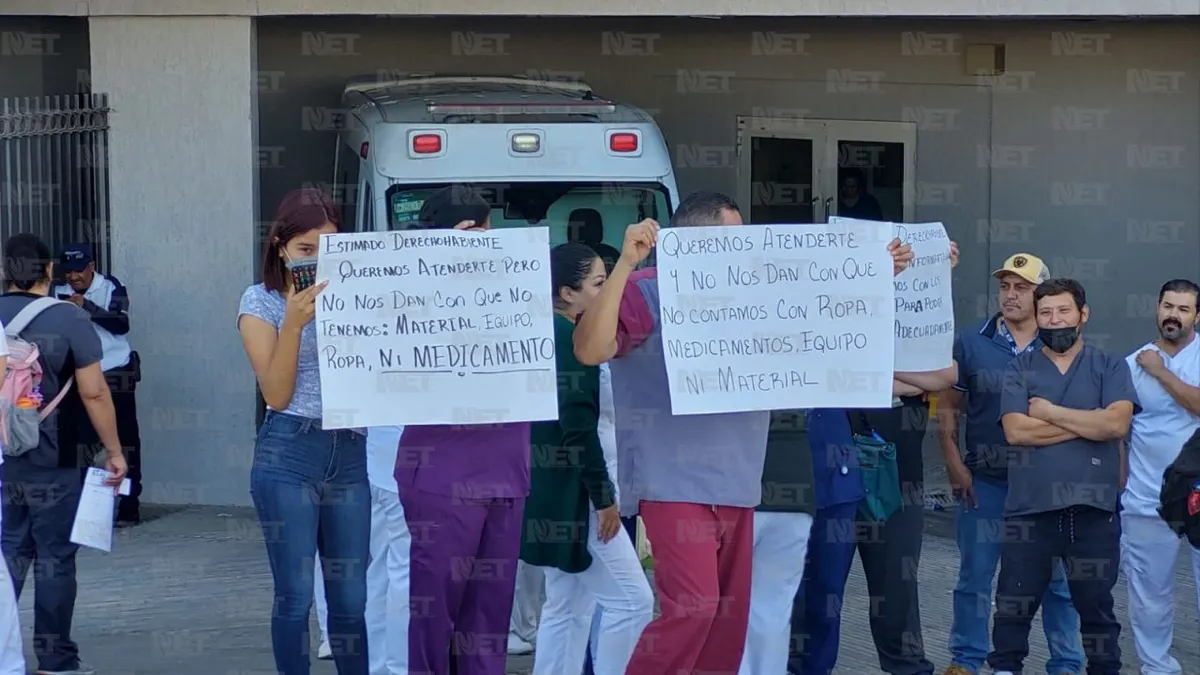 Personal de IMSS 66 protesta por falta de material y medicamentos