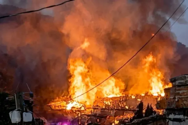 Incendio de vegetación moviliza Bomberos en Parral