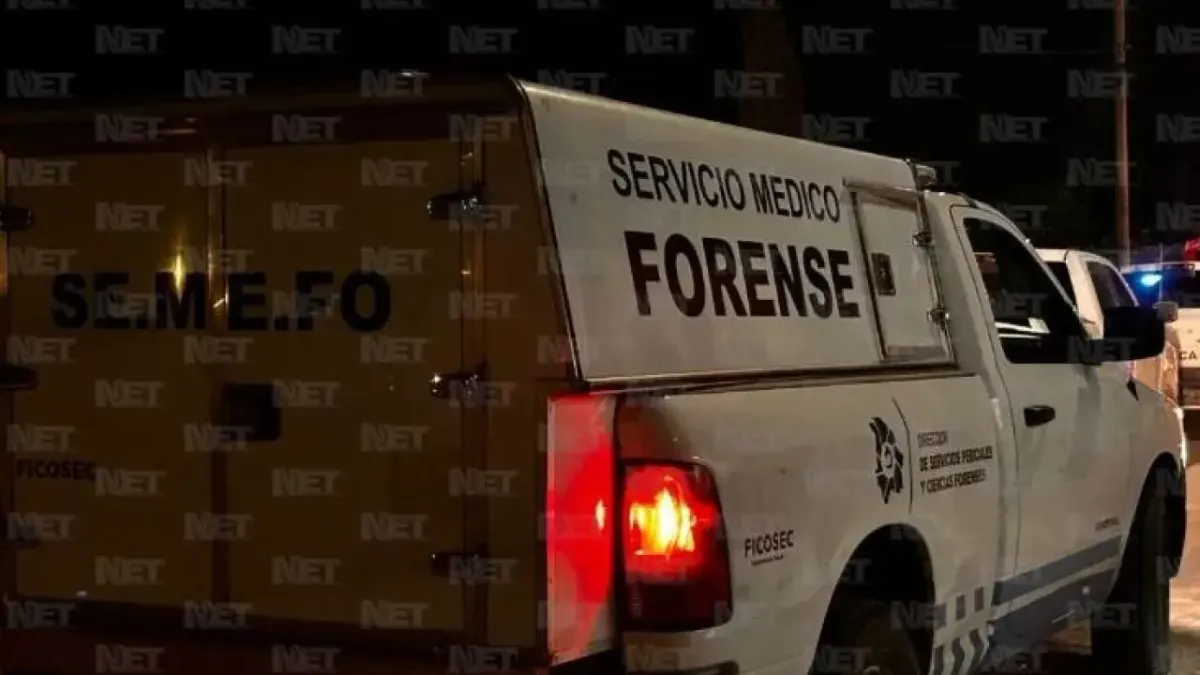 Hallan dos cadáveres en fosa clandestina en Lomas de Poleo