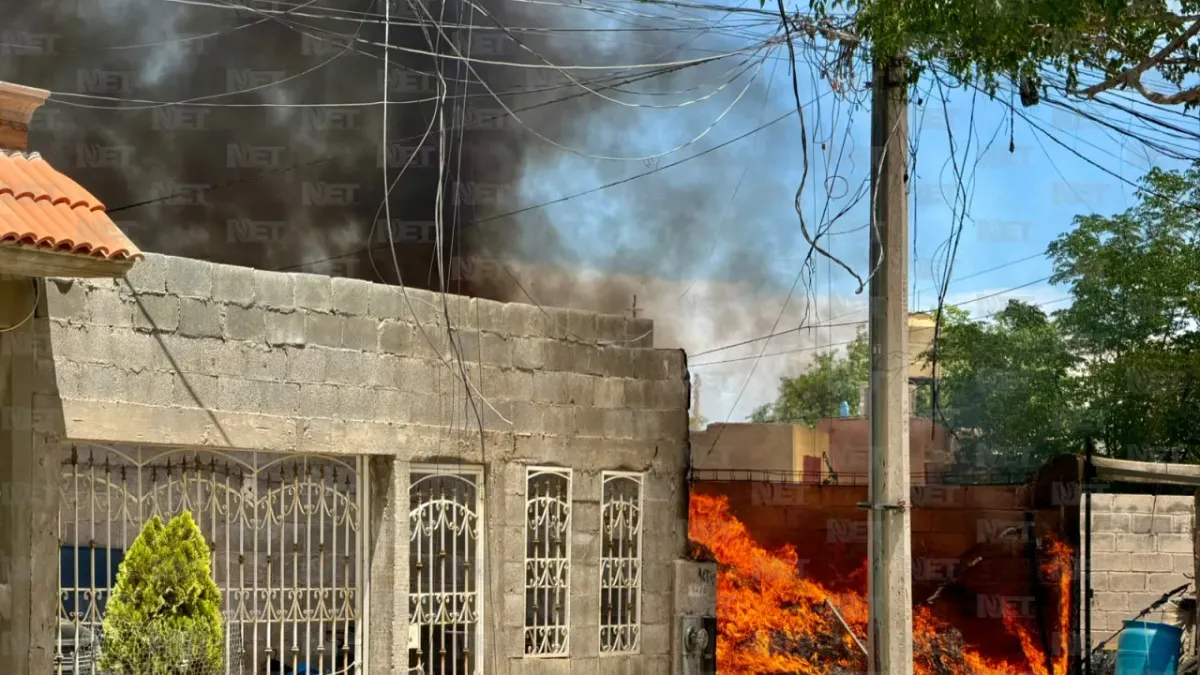 Incendio en casa abandonada moviliza a Bomberos en Parajes de Oriente
