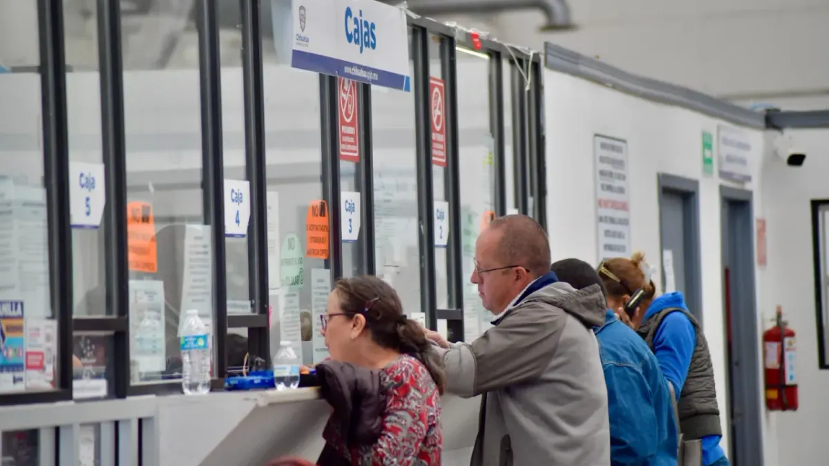 Anuncian costos para trámites de licencias en 2025