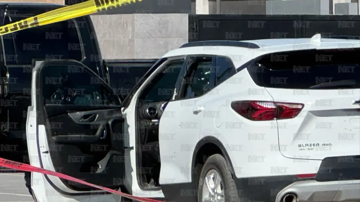 Mujer aseguró a niño baleado en Walmart en local de comida