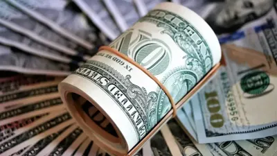 Registra dólar alza en casas de cambio y bancos