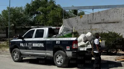 Apoyan agentes de la SSPM en limpieza de espacios públicos