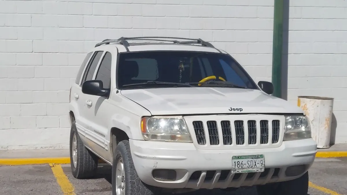 Manejaba Impala con placas sobrepuestas; lo detienen