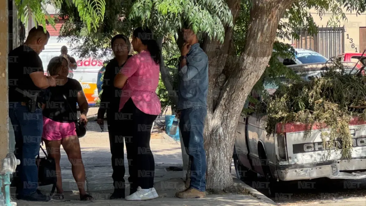 Intenta salvar a su esposo y muere de un golpe en la cabeza