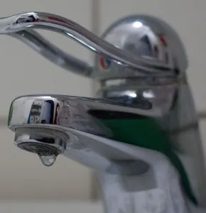Suspenderá JMAS servicio de agua en tres colonias este viernes