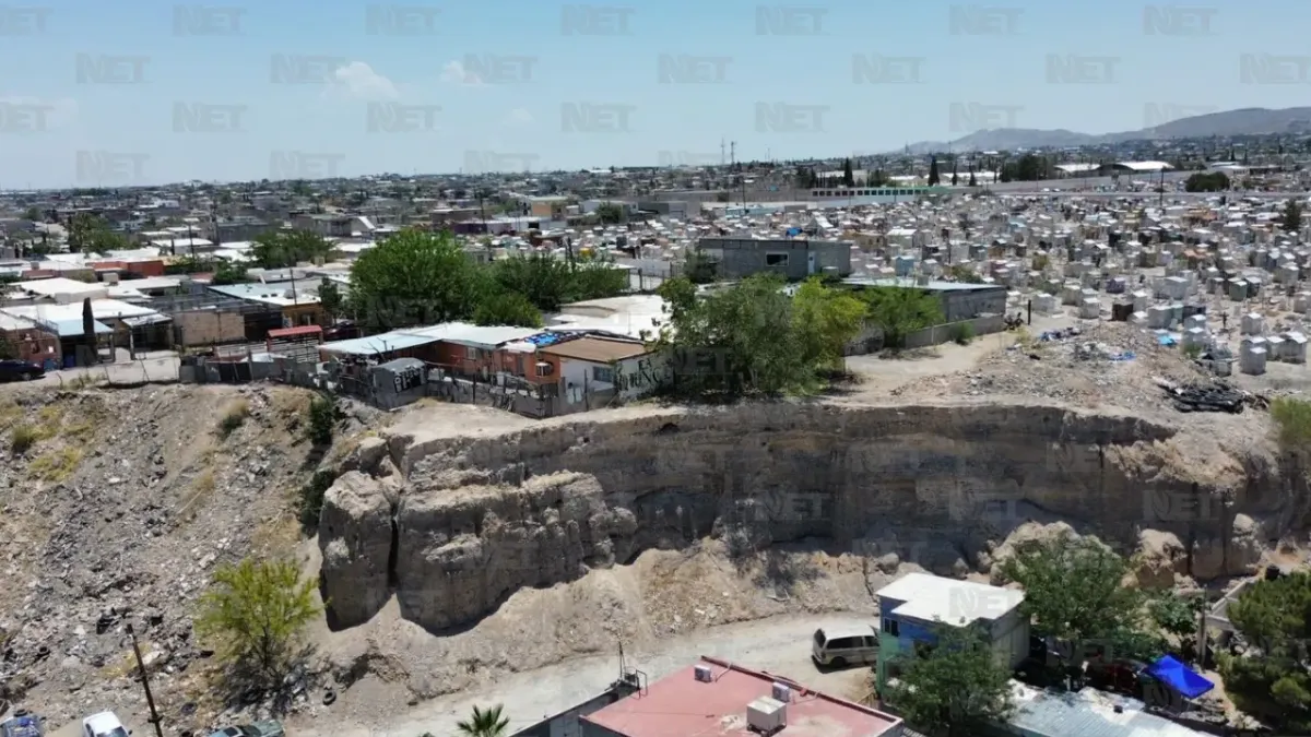 Localizan restos humanos sobre tumba del Panteón Tepeyac